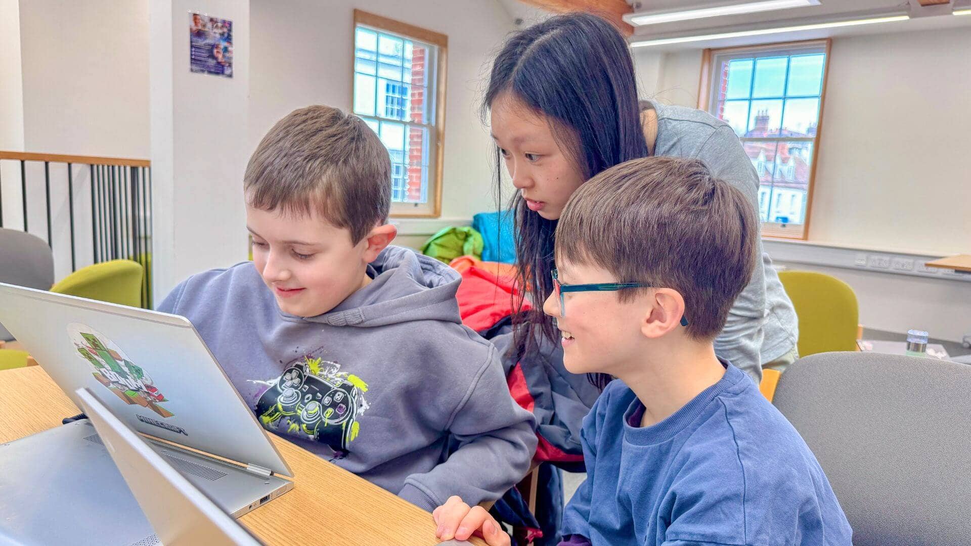 Students Coding at InterLync